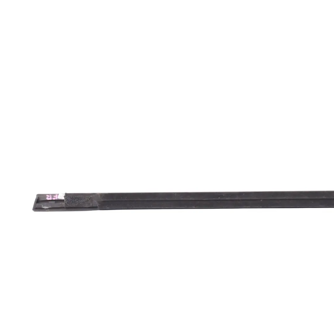 MK4 Fenster Zierleiste Chrom Vorne Rechts für Ford Mondeo mit Teilenummer 7S71-A20562-AJ Ford Mondeo MK4 Fenster Zierleiste Chrom Vorne Rechts - SKU 7S71-A20562-AJ - Teilenummer 7S71-A20562-AJ