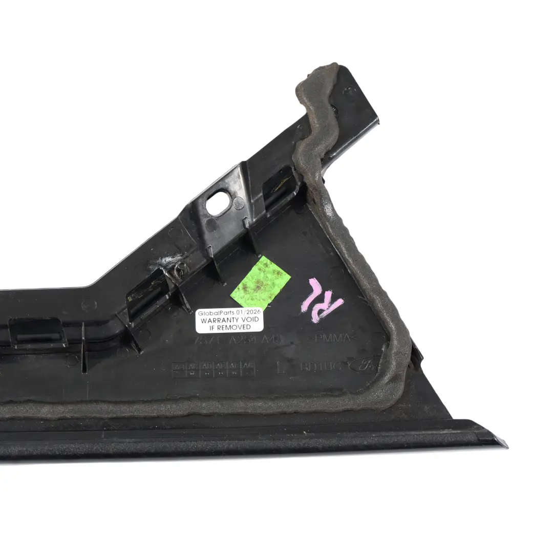 Mk4 Rivestimento Esterno Porta Posteriore Sinistro per Ford Mondeo con numero di parte 7S71-A254A43-AB Ford Mondeo Mk4 Rivestimento Esterno Porta Posteriore Sinistro - SKU 7S71-A254A43-AB - Numero di parte 7S71-A254A43-AB