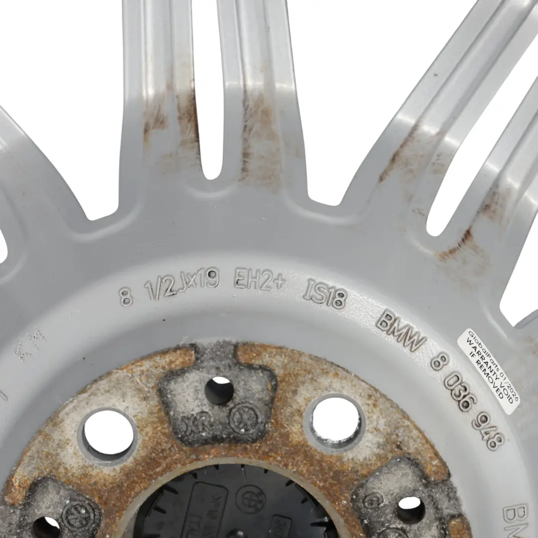 Vorne Alu Felge Alufelge 19" 8,5J ET:18 M Doppelspeiche 172 für BMW 5 er E60 E61 mit Teilenummer 8036948 BMW 5 er E60 E61 Vorne Alu Felge Alufelge 19" 8,5J ET:18 M Doppelspeiche 172 - SKU 8036948-1 - Teilenummer 8036948