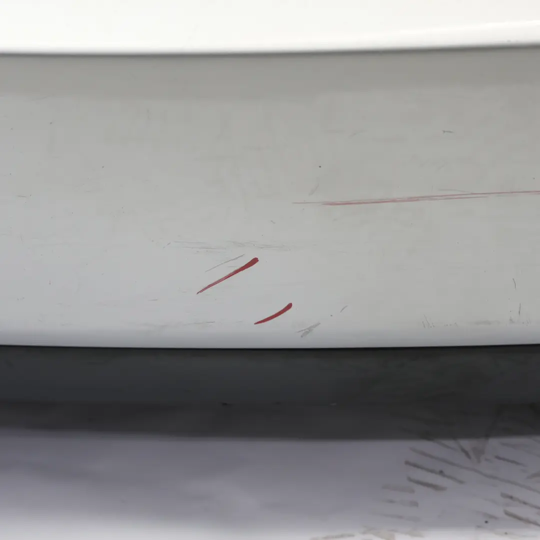 Tylny Zderzak M-Pakiet PDC Titansilber Srebrny Metalik - 354 do BMW F10 o numerze 8048594 BMW F10 Tylny Zderzak M-Pakiet PDC Titansilber Srebrny Metalik - 354 - SKU 8048594-TS - Numer Części 8048594