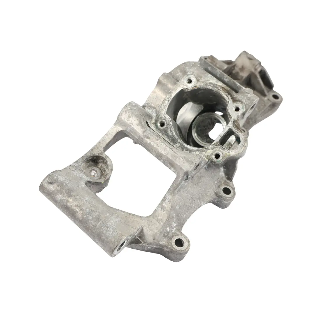 Soporte De La Bomba De Agua Refrigerante Del Motor 8576281 para BMW F45 Mini F60 con número de pieza 8472053 BMW F45 Mini F60 Soporte De La Bomba De Agua Refrigerante Del Motor 8576281 - SKU 8472053 - Número de pieza 8472053