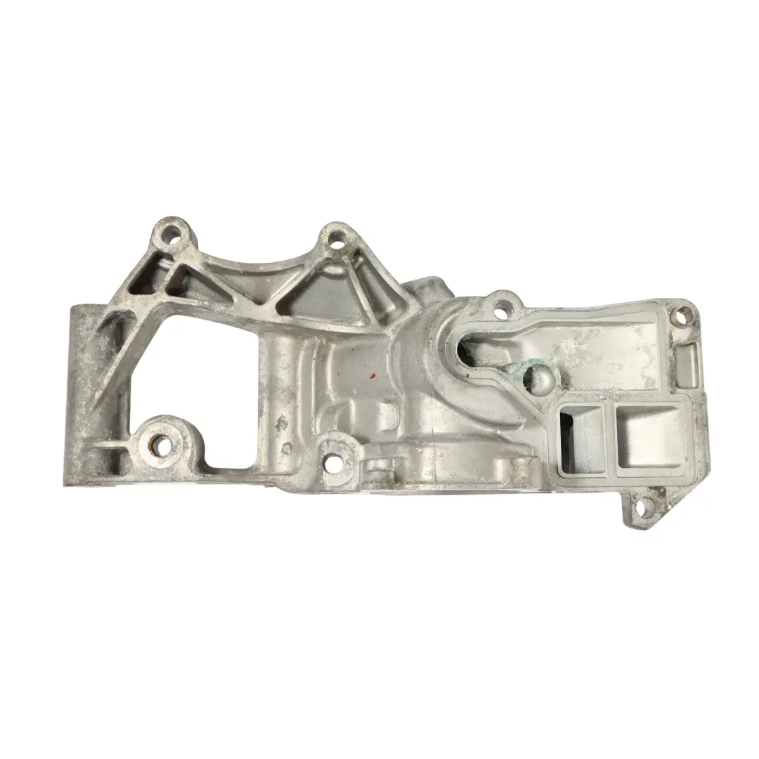 Soporte De La Bomba De Agua Refrigerante Del Motor 8576281 para BMW F45 Mini F60 con número de pieza 8472053 BMW F45 Mini F60 Soporte De La Bomba De Agua Refrigerante Del Motor 8576281 - SKU 8472053 - Número de pieza 8472053