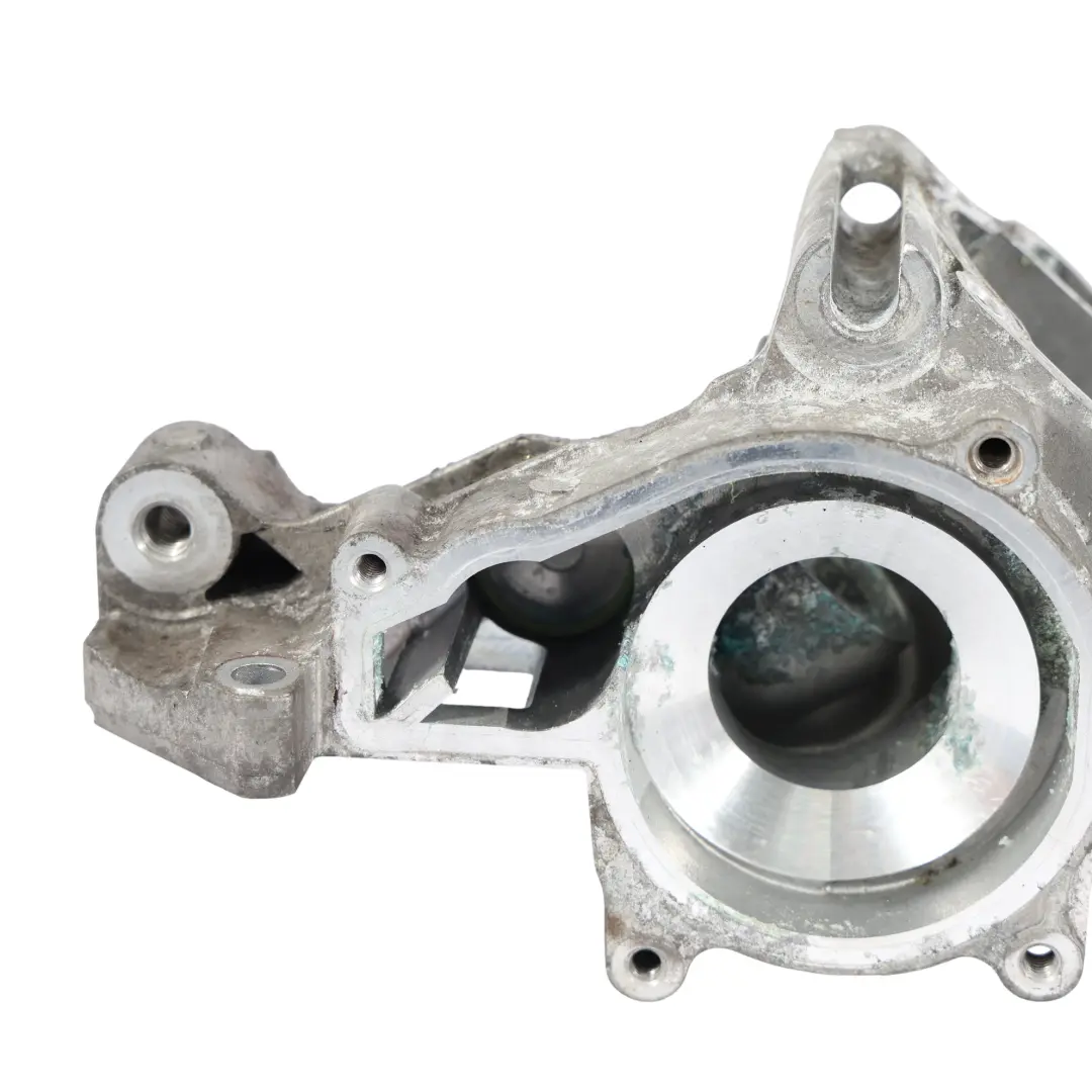 Soporte De La Bomba De Agua Refrigerante Del Motor 8576281 para BMW F45 Mini F60 con número de pieza 8472053 BMW F45 Mini F60 Soporte De La Bomba De Agua Refrigerante Del Motor 8576281 - SKU 8472053 - Número de pieza 8472053