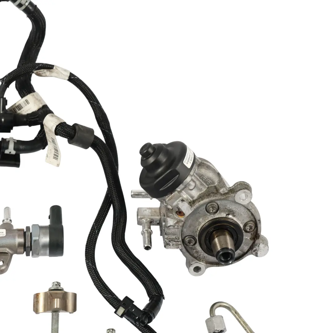 Satz Kraftstoff Pumpe Injektor Einspritz Anlage Satz B37 Diesel Motor für BMW F46 mit Teilenummer 8511630 BMW F46 Satz Kraftstoff Pumpe Injektor Einspritz Anlage Satz B37 Diesel Motor - SKU 8511630-4 - Teilenummer 8511630