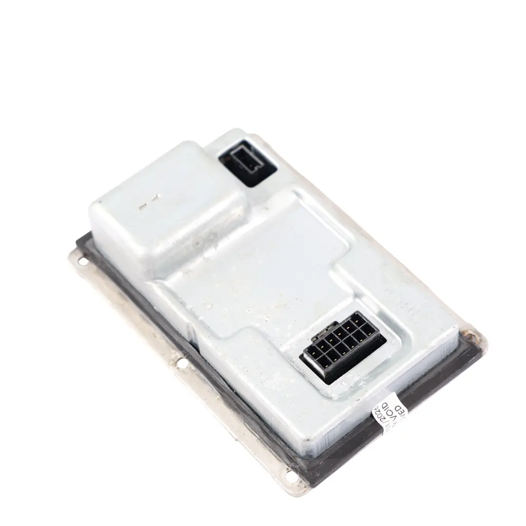 Headlight Light Ballast Control Unit to Porsche Cayenne 9PA Xenon with Part number 89032133 Porsche Cayenne 9PA Xenon Headlight Light Ballast Control Unit - SKU 89032133 - Part number 89032133