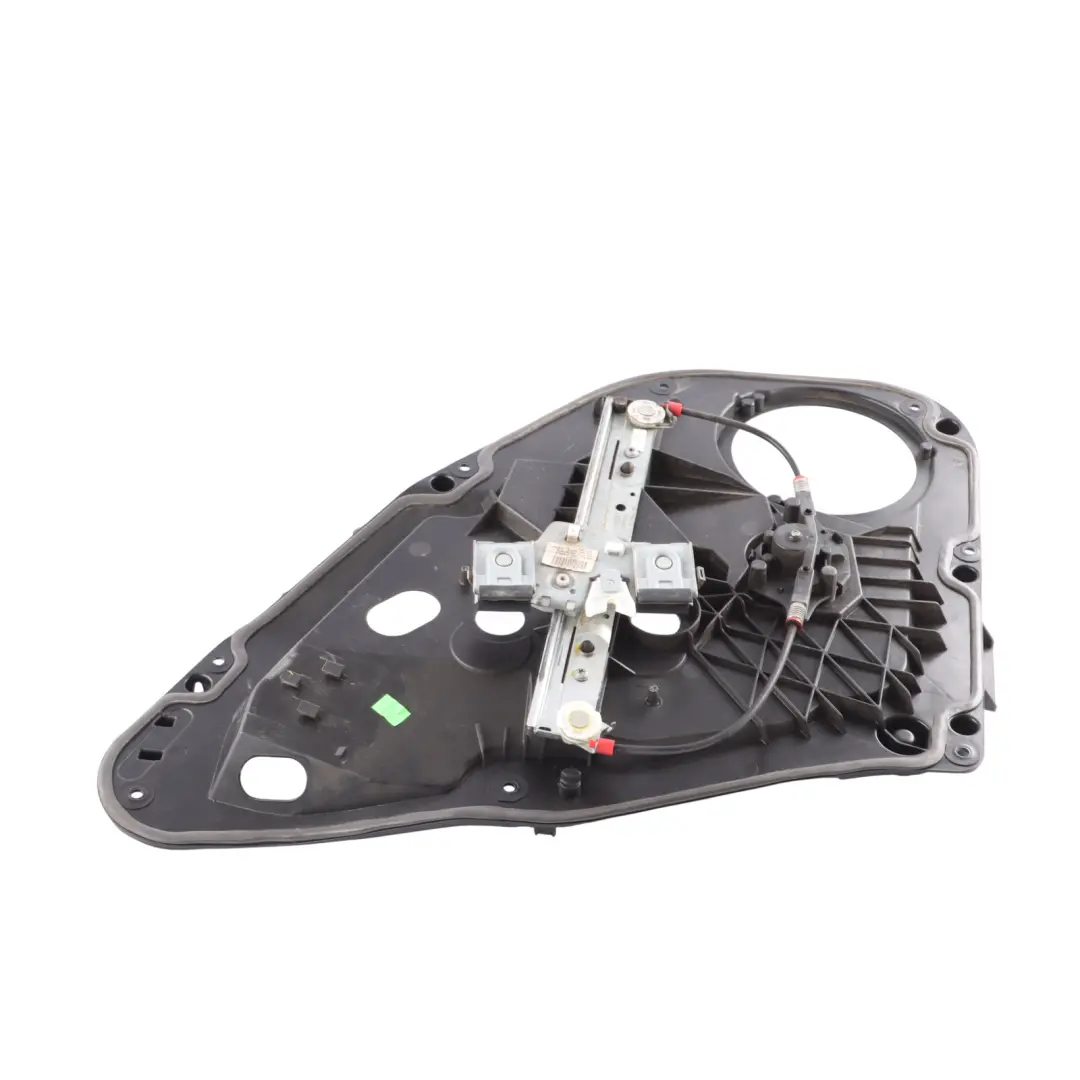 Staffa Alzacristallo Porta Posteriore Sinistro per Ford Fiesta MK7 con numero di parte 8A61-A045H23-AG Ford Fiesta MK7 Staffa Alzacristallo Porta Posteriore Sinistro - SKU 8A61-A045H23-AG - Numero di parte 8A61-A045H23-AG