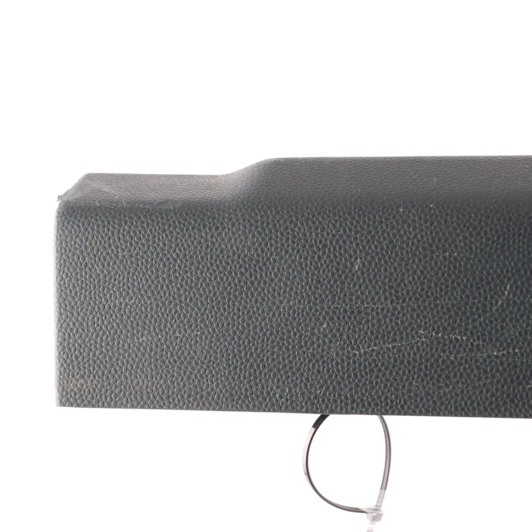 Ford Fiesta MK7 Bande Seuil Porte Panneau Avant Droit - SKU 8A61-A13200-ABW - Numéro de pièce 8A61-A13200-ABW