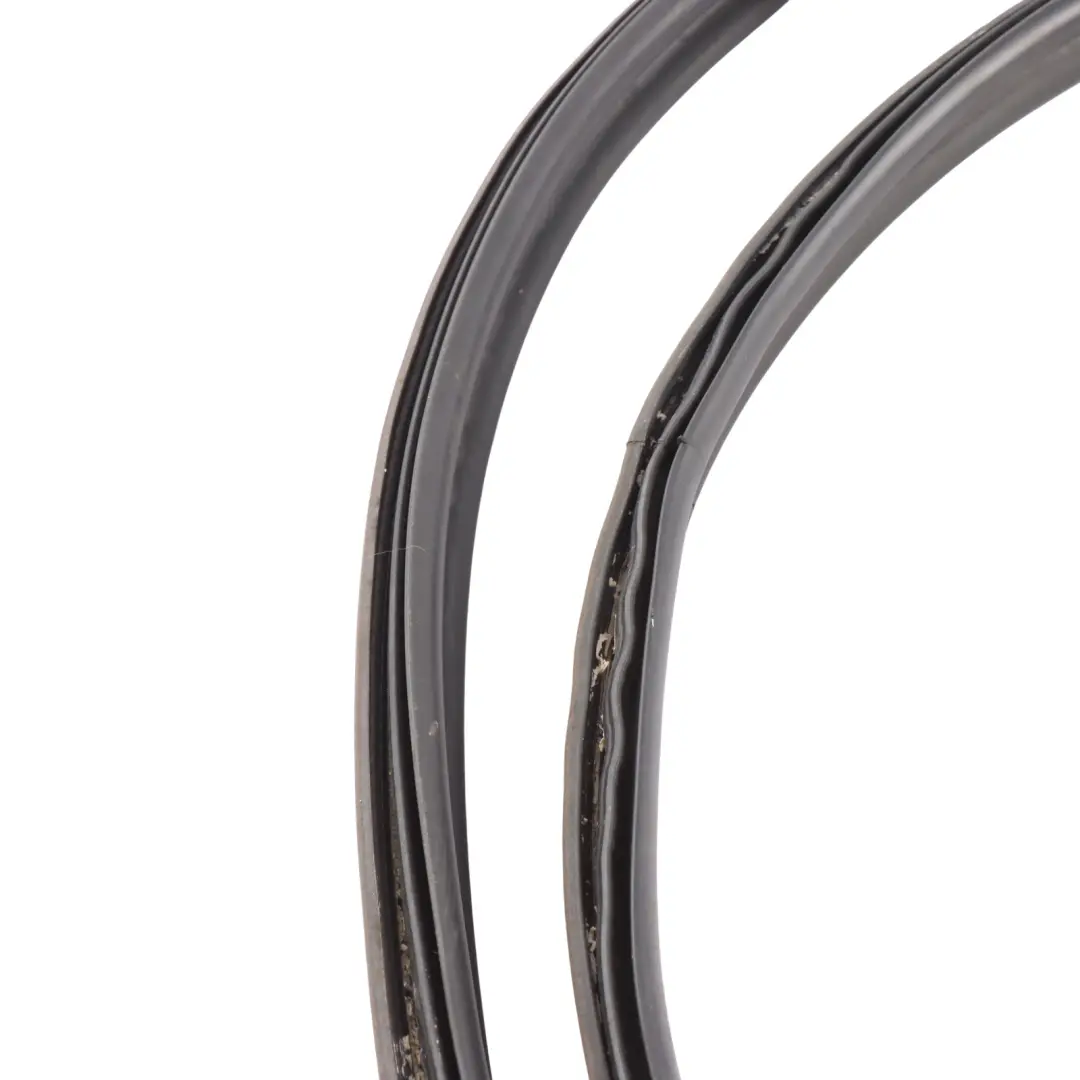 Ford Fiesta Mk7 Tailgate Rubber Seal Gasket Boot Lid - SKU 8A61-A40406-BC - Part number 8A61-A40406-BC