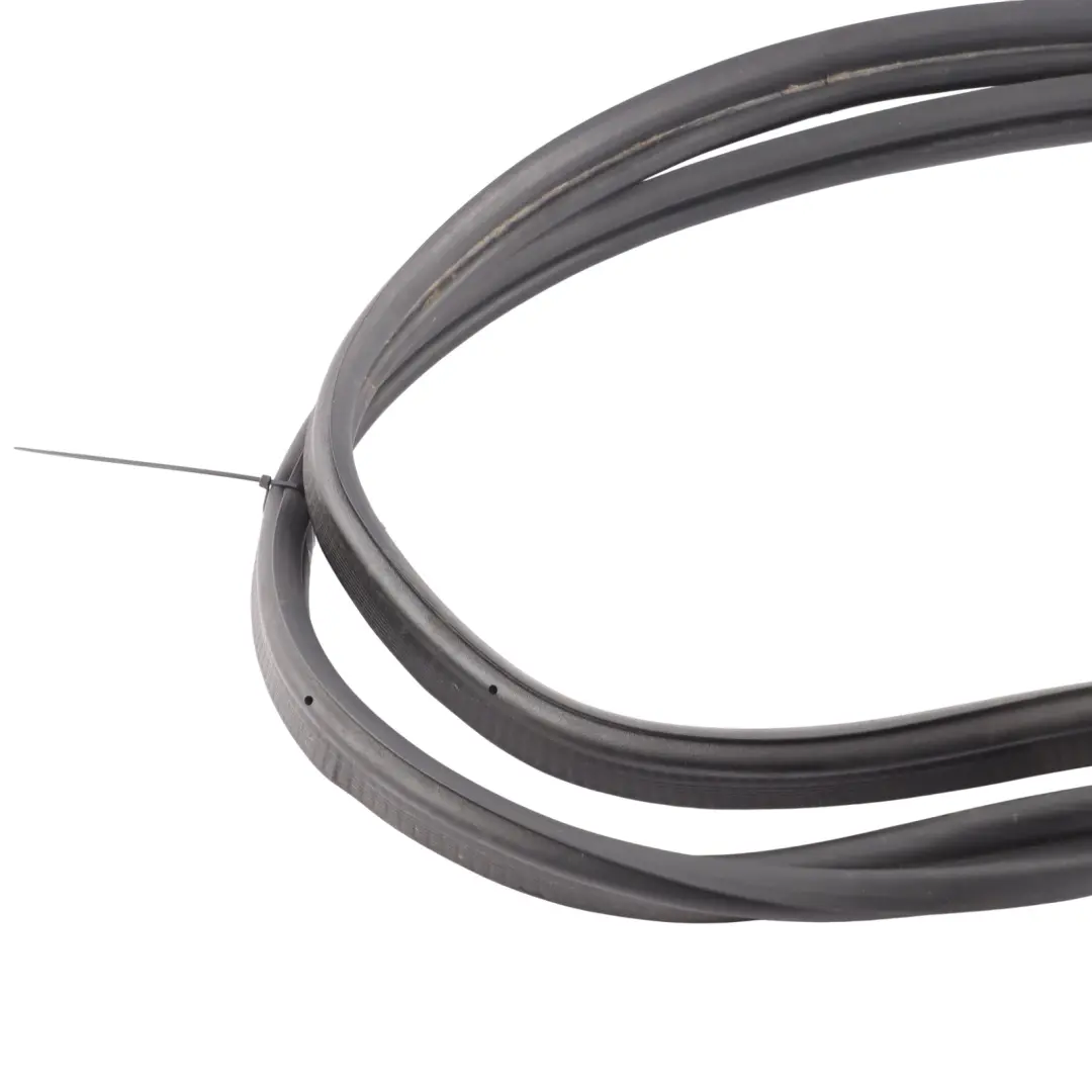 Rubber Seal Gasket Boot Lid to Ford Fiesta Mk7 Tailgate with Part number 8A61-A40406-BC Ford Fiesta Mk7 Tailgate Rubber Seal Gasket Boot Lid - SKU 8A61-A40406-BC - Part number 8A61-A40406-BC