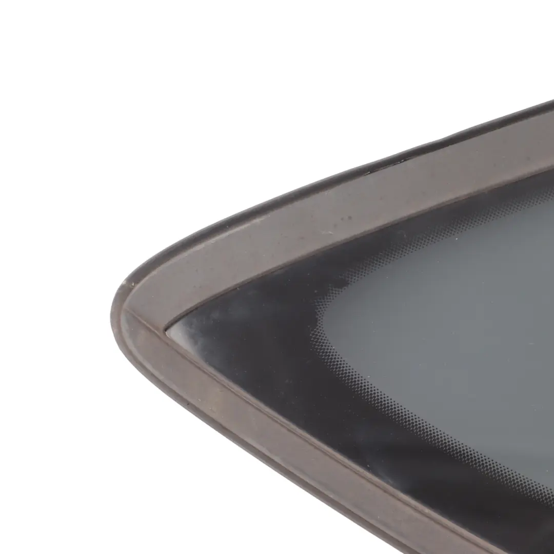 Luneta Trasera Cristal Fijo AS3 Derecha 8A61-B29751-BD para Ford Fiesta Mk7 con número de pieza 8A61-B29750-BD Ford Fiesta Mk7 Luneta Trasera Cristal Fijo AS3 Derecha 8A61-B29751-BD - SKU 8A61-B29750-BD - Número de pieza 8A61-B29750-BD