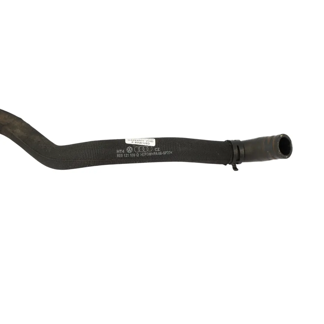 Audi A4 B7 Tuyau De Refroidissement D'Eau Du Radiateur 3.2 Essence - SKU 8E0121109Q - Numéro de pièce 8E0121109Q