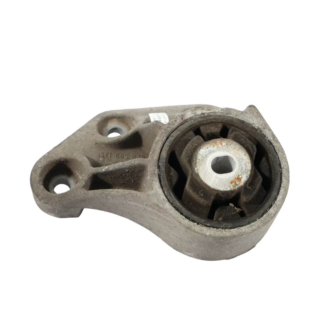 Audi A4 B6 B7 Quattro Hinterachse Differentialhalterung Halterung - SKU 8E0599125M - Teilenummer 8E0599125M