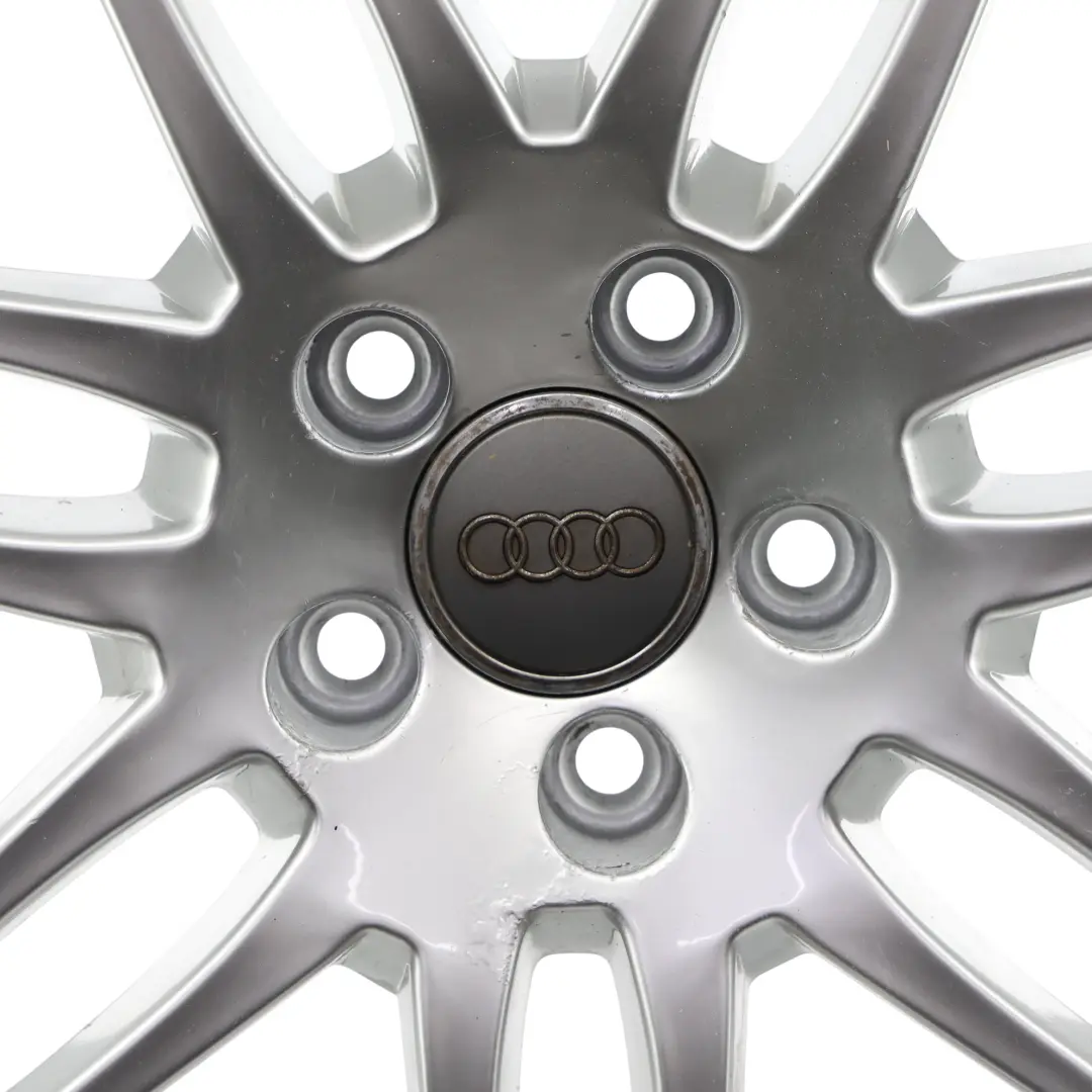 Felga Aluminiowa ET:43 Srebrna 18" 8J do Audi A4 B6 B7 o numerze 8E0601025BA Audi A4 B6 B7 Felga Aluminiowa ET:43 Srebrna 18" 8J - SKU 8E0601025BA-1 - Numer Części 8E0601025BA