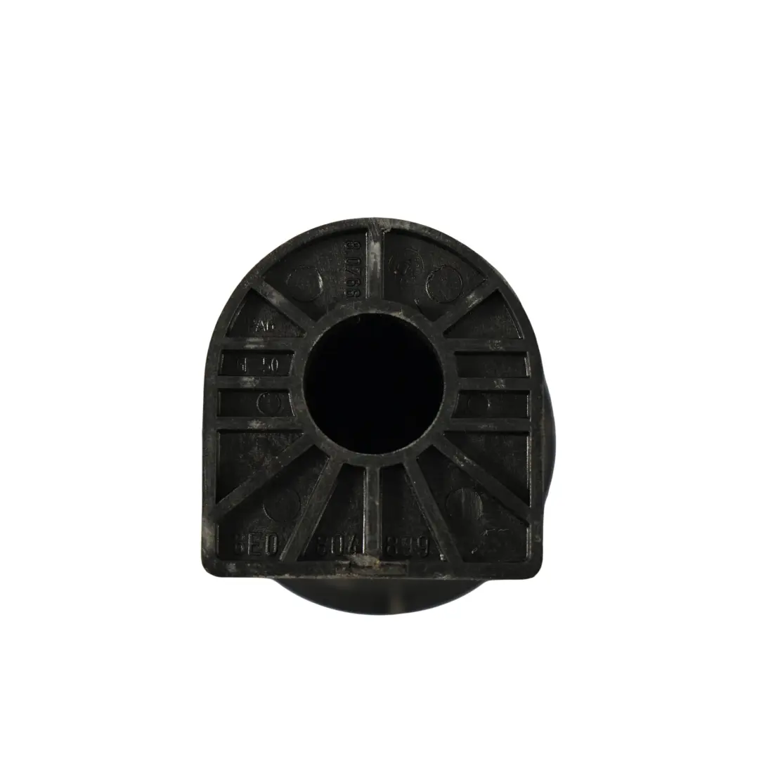 Supporto Ruota Di Scorta Vite Di Montaggio per Audi A4 B7 con numero di parte 8E0803899 Audi A4 B7 Supporto Ruota Di Scorta Vite Di Montaggio - SKU 8E0804899 - Numero di parte 8E0803899