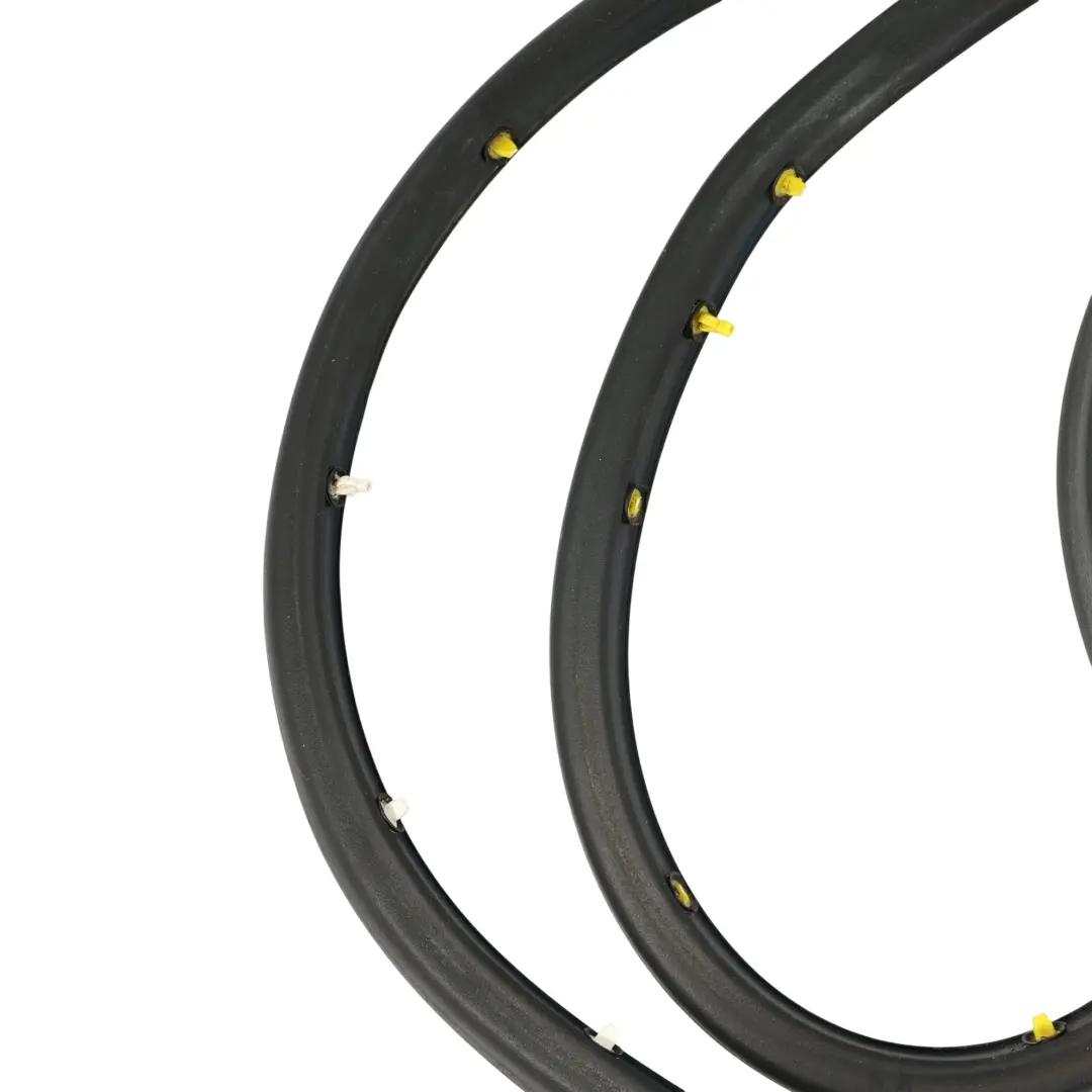 Audi A4 B7 Joint D'Étanchéité Bord Porte Avant Gauche - SKU 8E0837911L - Numéro de pièce 8E0837911L