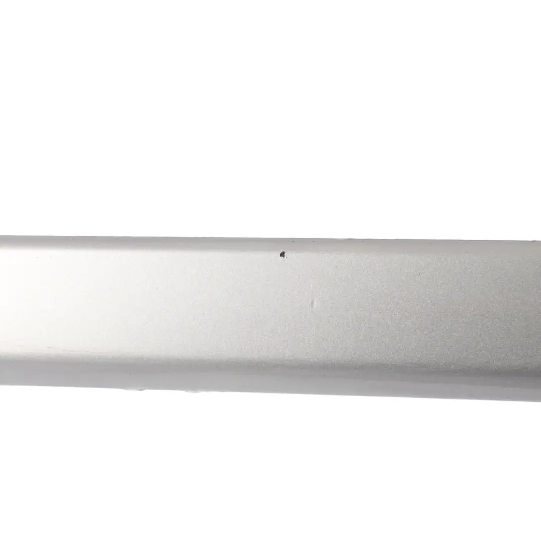 Audi A4 B7 Door Moulding Front Right O/S Trim Strip Light Silver Metallic - Y7W - SKU 8E0853954-LS - Part number 8E0853954