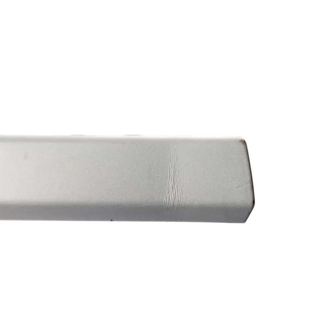 Audi A4 B7 Door Moulding Front Right O/S Trim Strip Light Silver Metallic - Y7W - SKU 8E0853954-LS - Part number 8E0853954