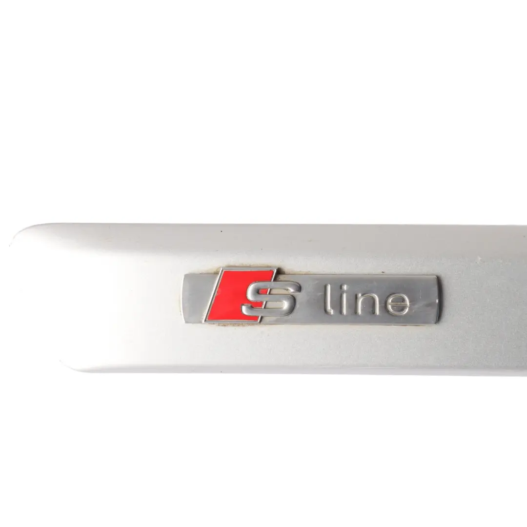 Audi A4 B7 Türleiste Hinten S-Line Rechts 8E0853963 Hellsilber Y7W - SKU 8E0853964-LS - Teilenummer 8E0853964