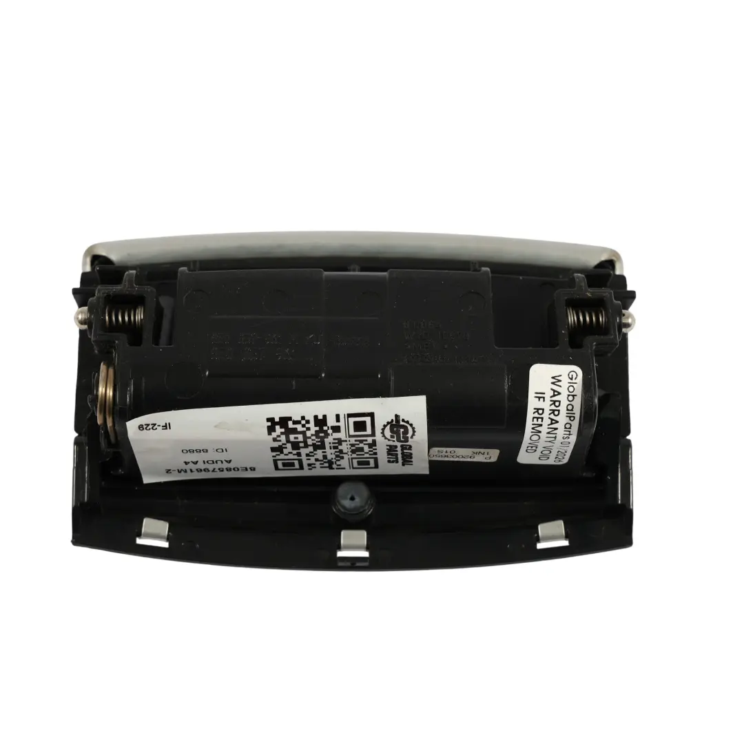 Audi A4 B7 Cenicero Insertar Consola Central Trasera Plata - SKU 8E0857961M-2 - Número de pieza 8E0857961M