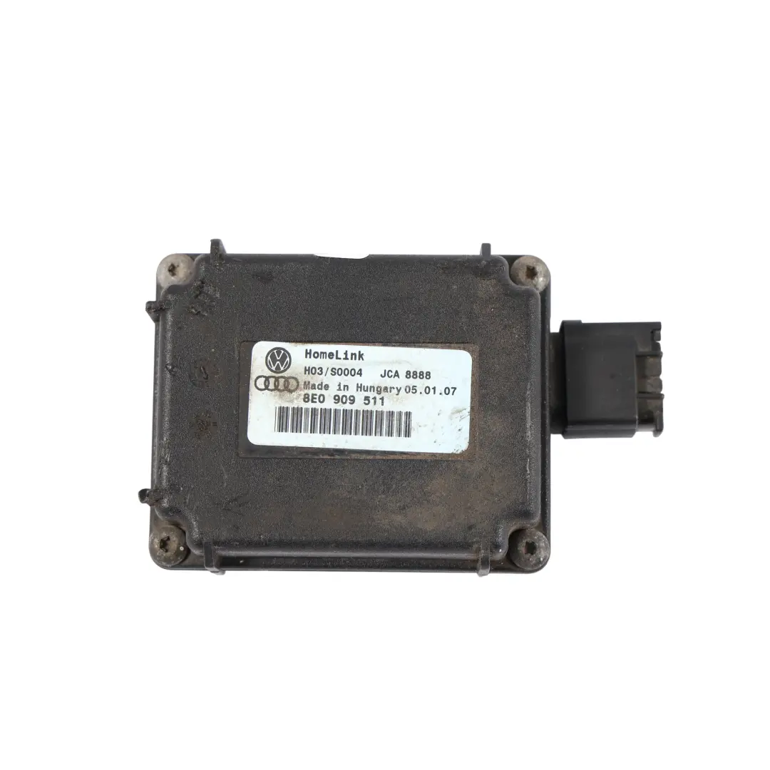 Módulo Apertura Puerta Garaje Home Link Controller para Audi A4 B7 A6 C6 con número de pieza 8E0909511 Audi A4 B7 A6 C6 Módulo Apertura Puerta Garaje Home Link Controller - SKU 8E0909511 - Número de pieza 8E0909511