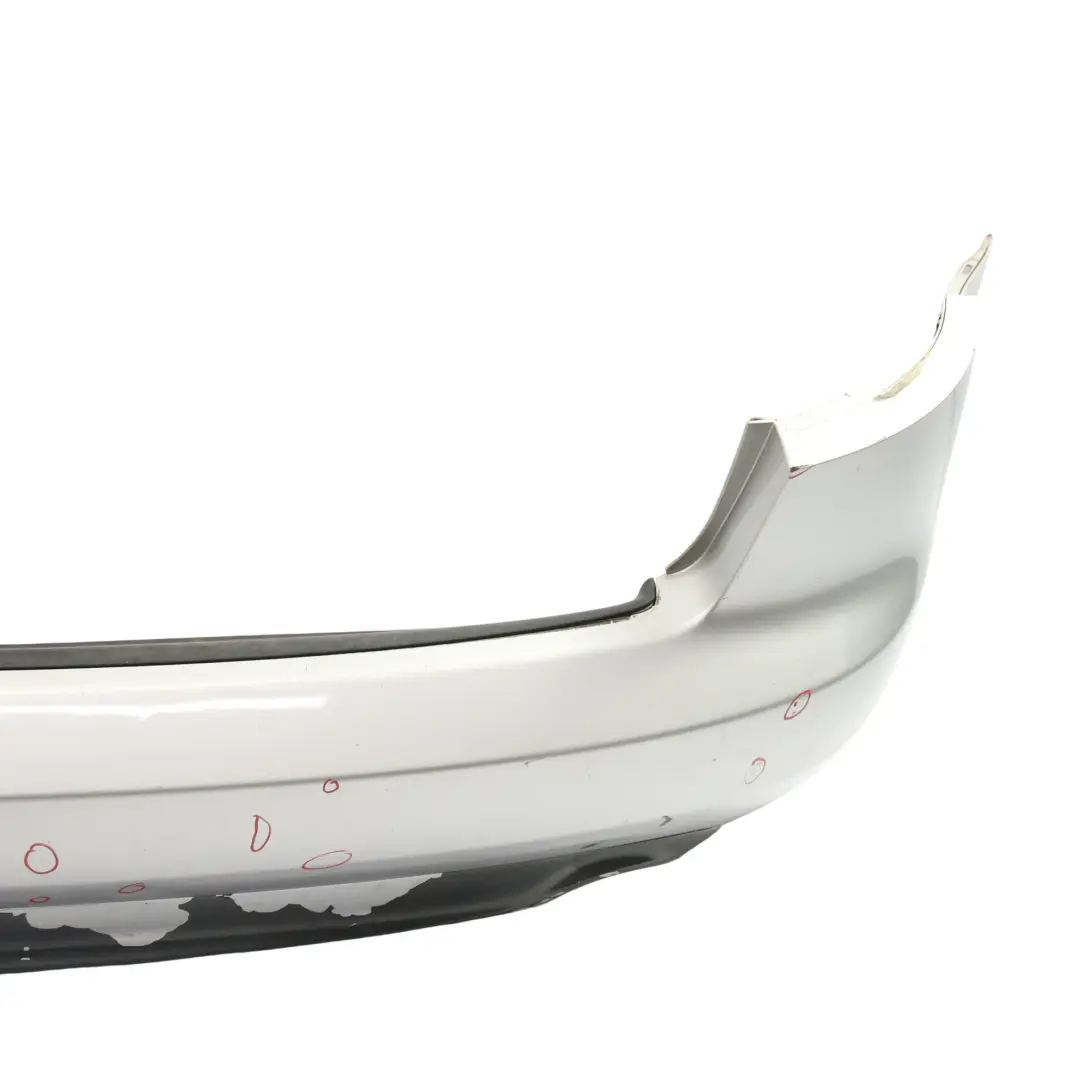 Tylny Zderzak PDC Light Silver Srebrny Metalik - Y7W do Audi A4 B7 Avant o numerze 8E9807303 Audi A4 B7 Avant Tylny Zderzak PDC Light Silver Srebrny Metalik - Y7W - SKU 8E9807303-LS - Numer Części 8E9807303