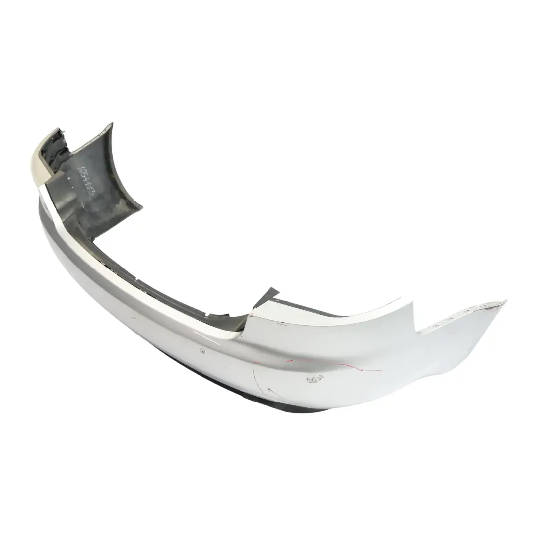 Zderzak Tylny Light Silver Srebrny Metalik - Y7W do Audi A4 B7 o numerze 8H0807303 Audi A4 B7 Zderzak Tylny Light Silver Srebrny Metalik - Y7W - SKU 8H0807303-LS - Numer Części 8H0807303