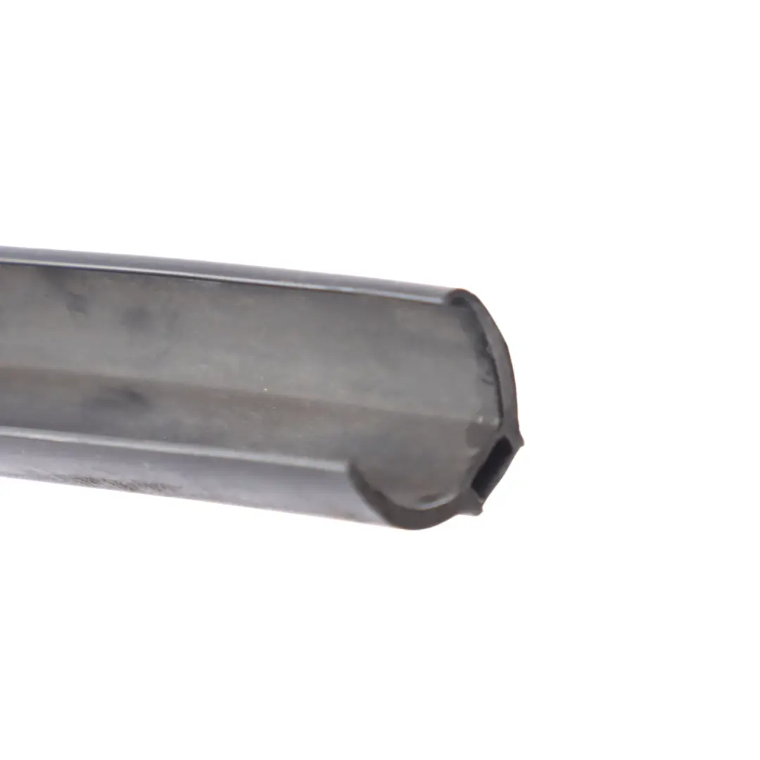 Audi A4 B7 Cabrio Junta Puerta Delantera Izquierda Inferior Goma - SKU 8H0837717B - Número de pieza 8H0837717B