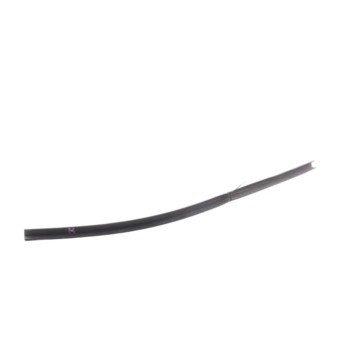 Audi A4 B7 Cabrio Junta Puerta Delantera Derecha Inferior Goma - SKU 8H0837718B - Número de pieza 8H0837718B