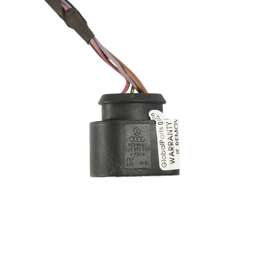 Fanale Posteriore Esterno Destro Cablaggio per Audi A4 B7 Cabrio con numero di parte 8H0945096D Audi A4 B7 Cabrio Fanale Posteriore Esterno Destro Cablaggio - SKU 8H0945096D-1 - Numero di parte 8H0945096D