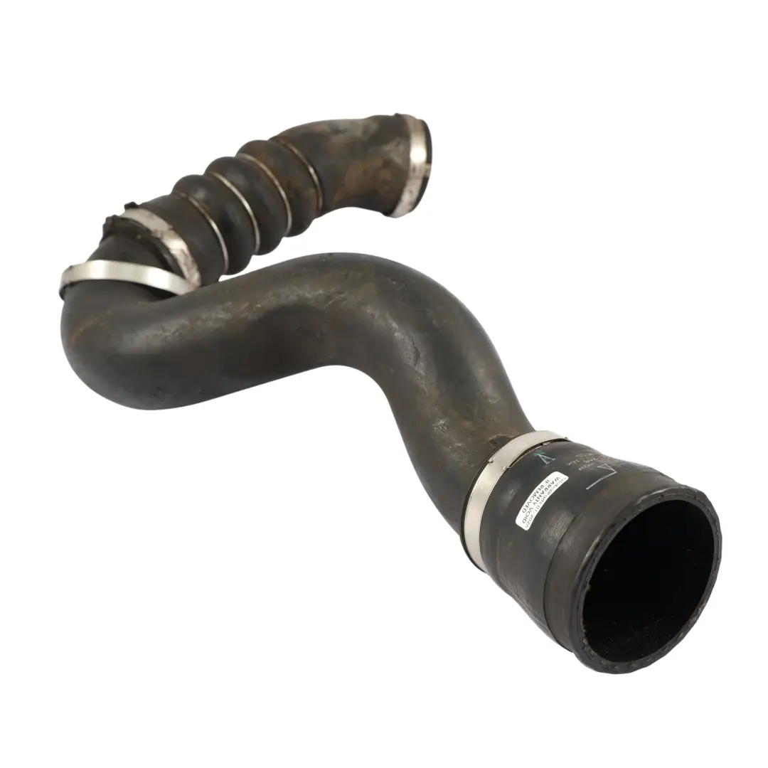 TTRS 8J 2.5 TFSI CEPA Tubo Intercooler Carico Aria 8J0145746 per Audi con numero di parte 8J0145832E Audi TTRS 8J 2.5 TFSI CEPA Tubo Intercooler Carico Aria 8J0145746 - SKU 8J0145832E - Numero di parte 8J0145832E