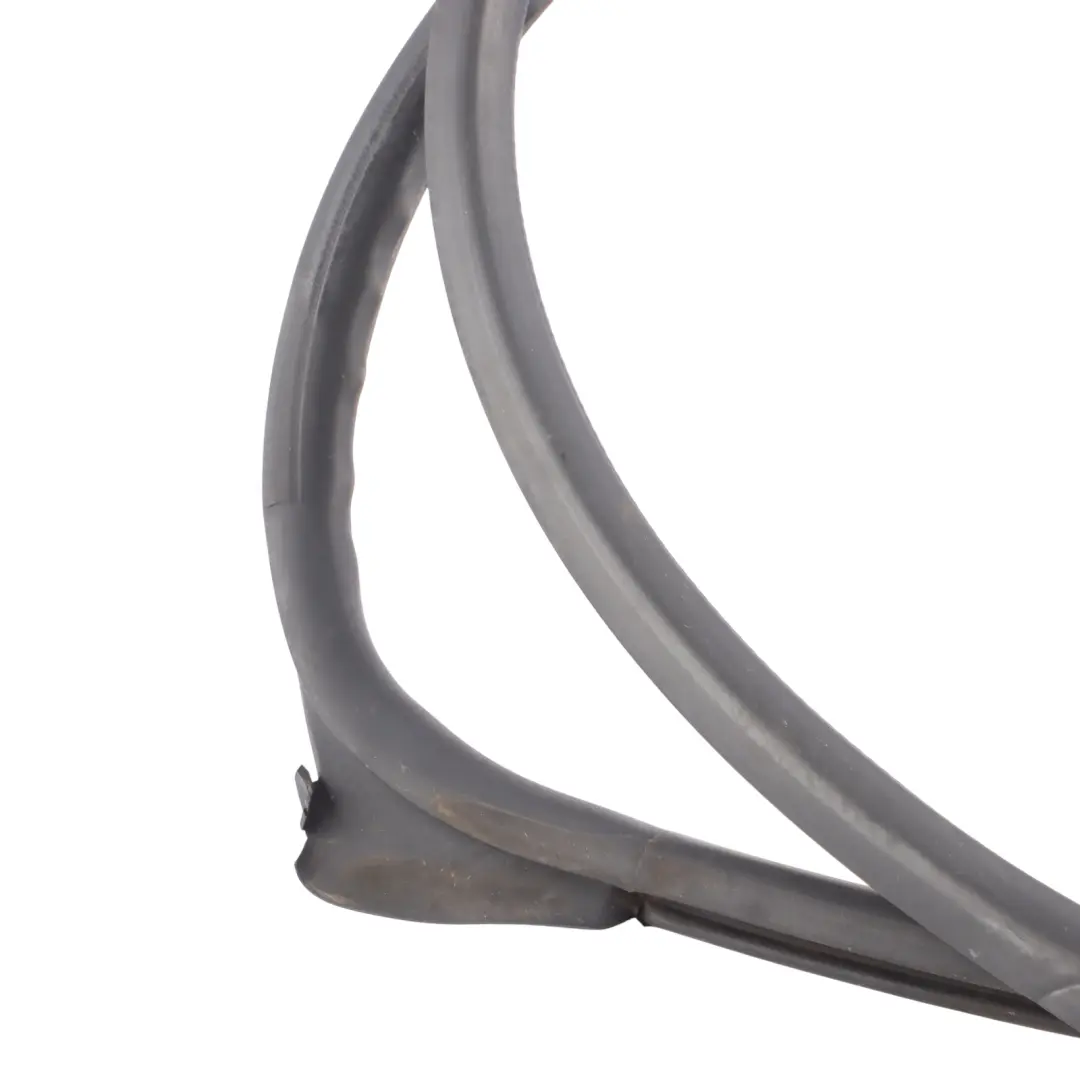 Innen Rahmen Tür Abdeckung Dichtung Gummi Vorne Links für Audi TT 8J mit Teilenummer 8J8831707D Audi TT 8J Innen Rahmen Tür Abdeckung Dichtung Gummi Vorne Links - SKU 8J8831707D - Teilenummer 8J8831707D