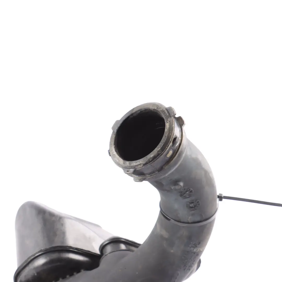 Audi A4 B8 A5 8T Turbo Luftansaugrohr Schlauchleitung 2.0 TDI - SKU 8K0145673AC-1 - Teilenummer 8K0145673AC