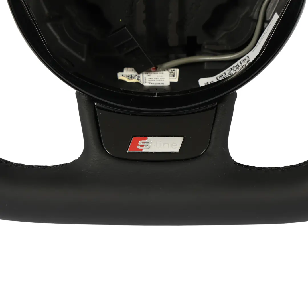 Volant S-Line NEUF En Cuir Noir À Méplat pour Audi A4 B8 A5 8T à propos du numéro de pièce 8K0419091CN Audi A4 B8 A5 8T Volant S-Line NEUF En Cuir Noir À Méplat - SKU 8K0419091CN-3 - Numéro de pièce 8K0419091CN