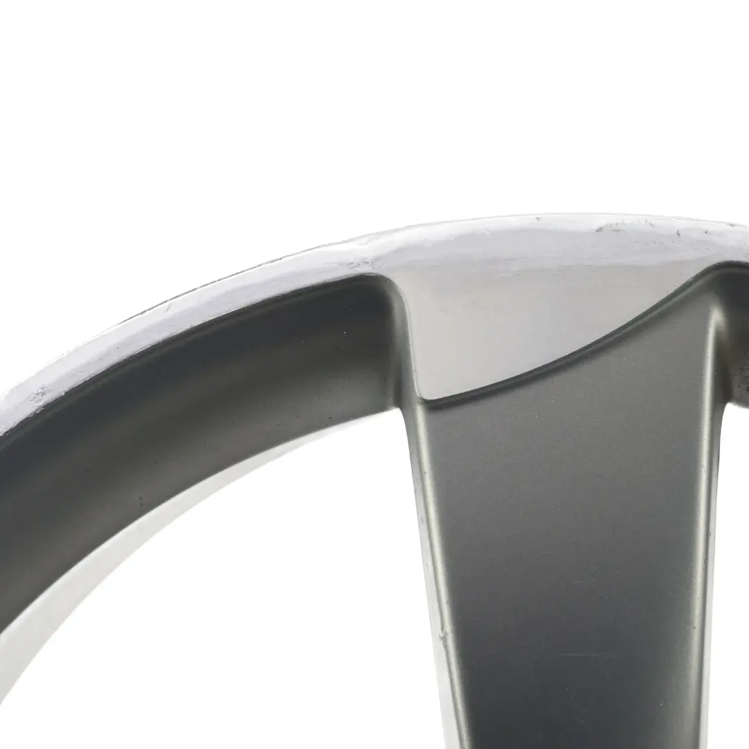 Felga Aluminiowa Alufelga Rotor 19" 8.5J ET:43 do Audi A4 B8 o numerze 8K0601025AR Audi A4 B8 Felga Aluminiowa Alufelga Rotor 19" 8.5J ET:43 - SKU 8K0601025AR-2 - Numer Części 8K0601025AR