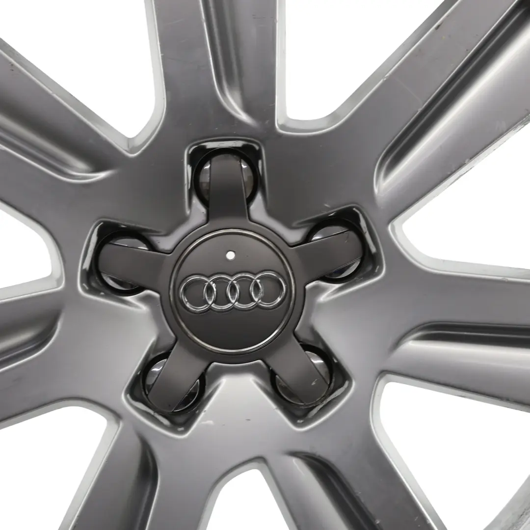 Audi A4 B8 A5 8T Jante argentée en alliage 17" ET:45 7,5J 8K0601025B - SKU 8K0601025B-2 - Numéro de pièce 8K0601025B-2