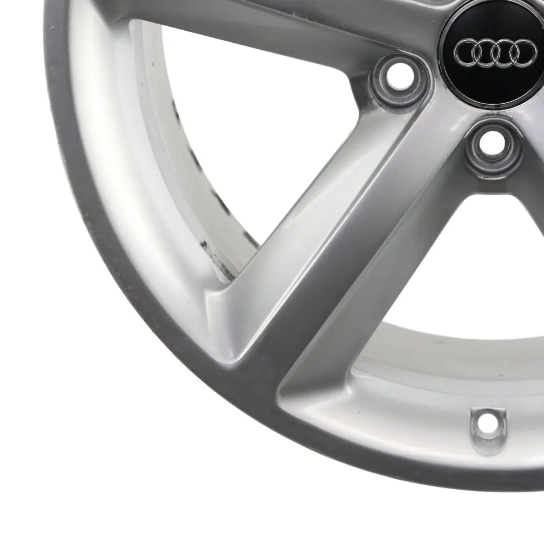 Audi A4 B8 8K Jante Alliage Argent 18" ET:47 8J À Rayons Étoilés - SKU 8K0601025Q-1 - Numéro de pièce 8K0601025Q