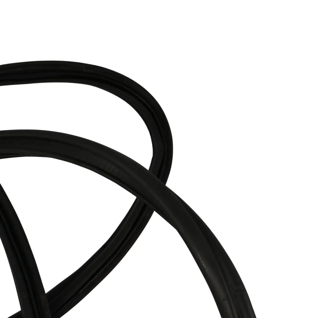 8N Kofferraum Heckklappe Rahmenabdichtung Dichtung für Audi TT mit Teilenummer 8N8827705E Audi TT 8N Kofferraum Heckklappe Rahmenabdichtung Dichtung - SKU 8N8827705E - Teilenummer 8N8827705E