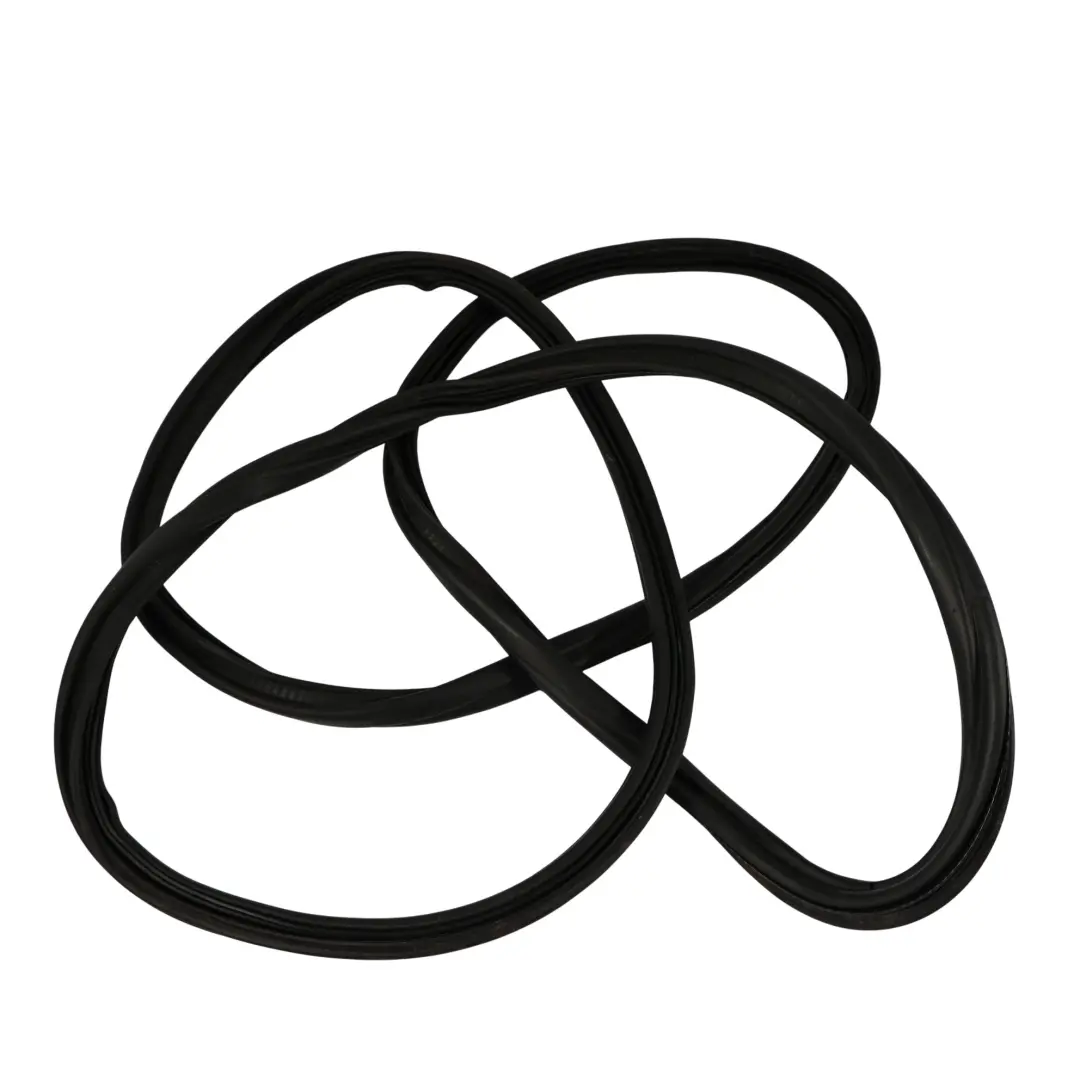 Audi TT 8N Uszczelka Guma Klapy Pokrywy Bagażnika - SKU 8N8827705E - Numer Części 8N8827705E