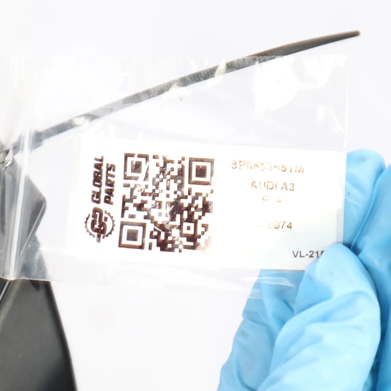 Audi A3 8P Centre Upper Front Grille Radiator Trim Cover Panel 8P0853651M