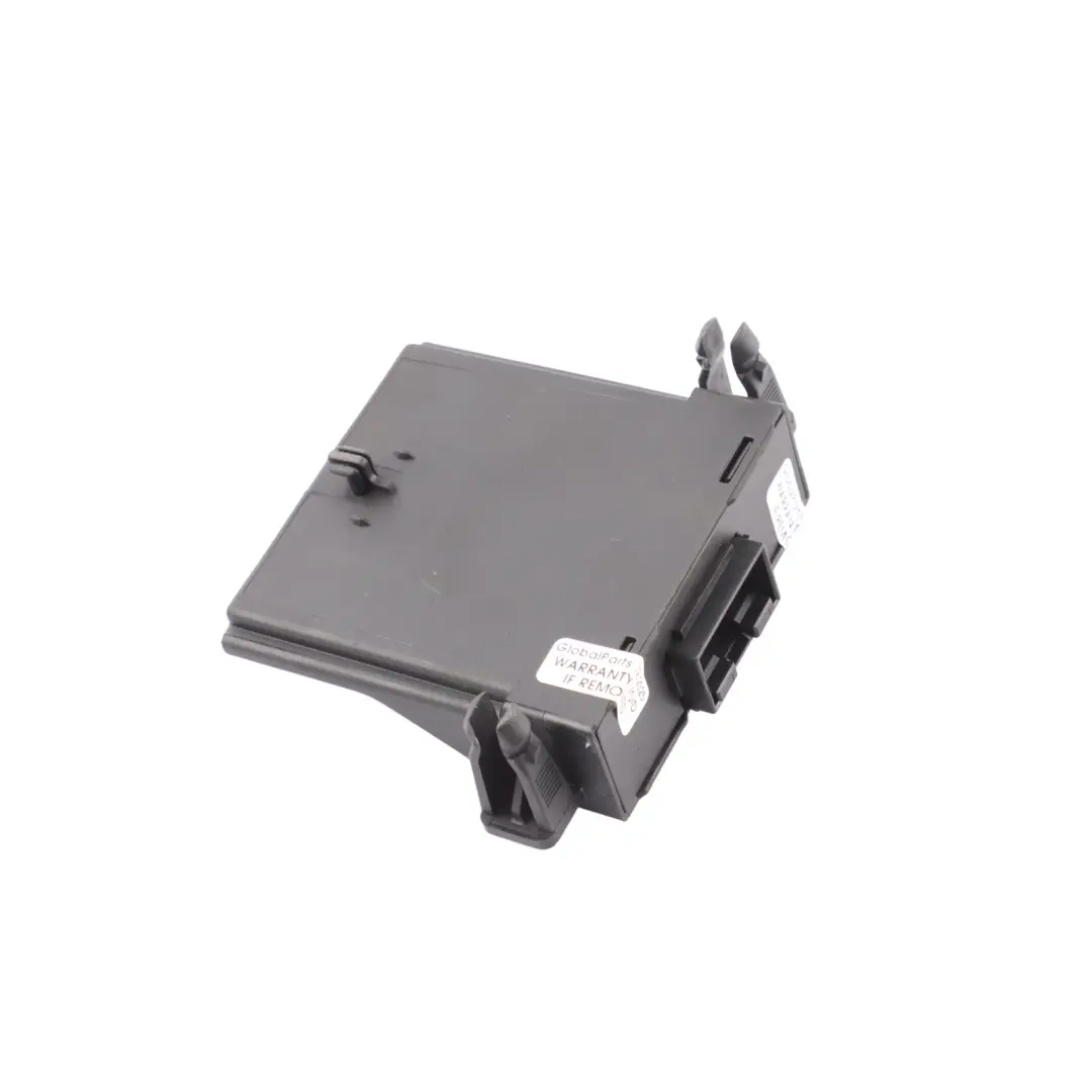 Gateway Control Module ECU to Audi A3 S3 8P with Part number 8P0907530 Audi A3 S3 8P Gateway Control Module ECU - SKU 8P0907530 - Part number 8P0907530