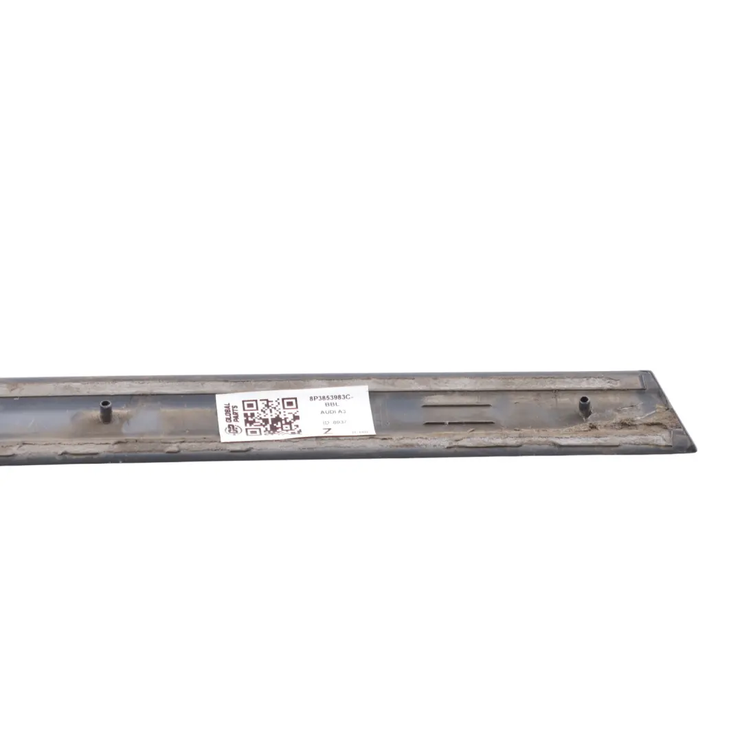 Listwa Tylnego Błotnika Lewa Brylantowa Czerń Y9B do Audi A3 8P 3D o numerze 8P3853983C Audi A3 8P 3D Listwa Tylnego Błotnika Lewa Brylantowa Czerń Y9B - SKU 8P3853983C-BBL - Numer Części 8P3853983C