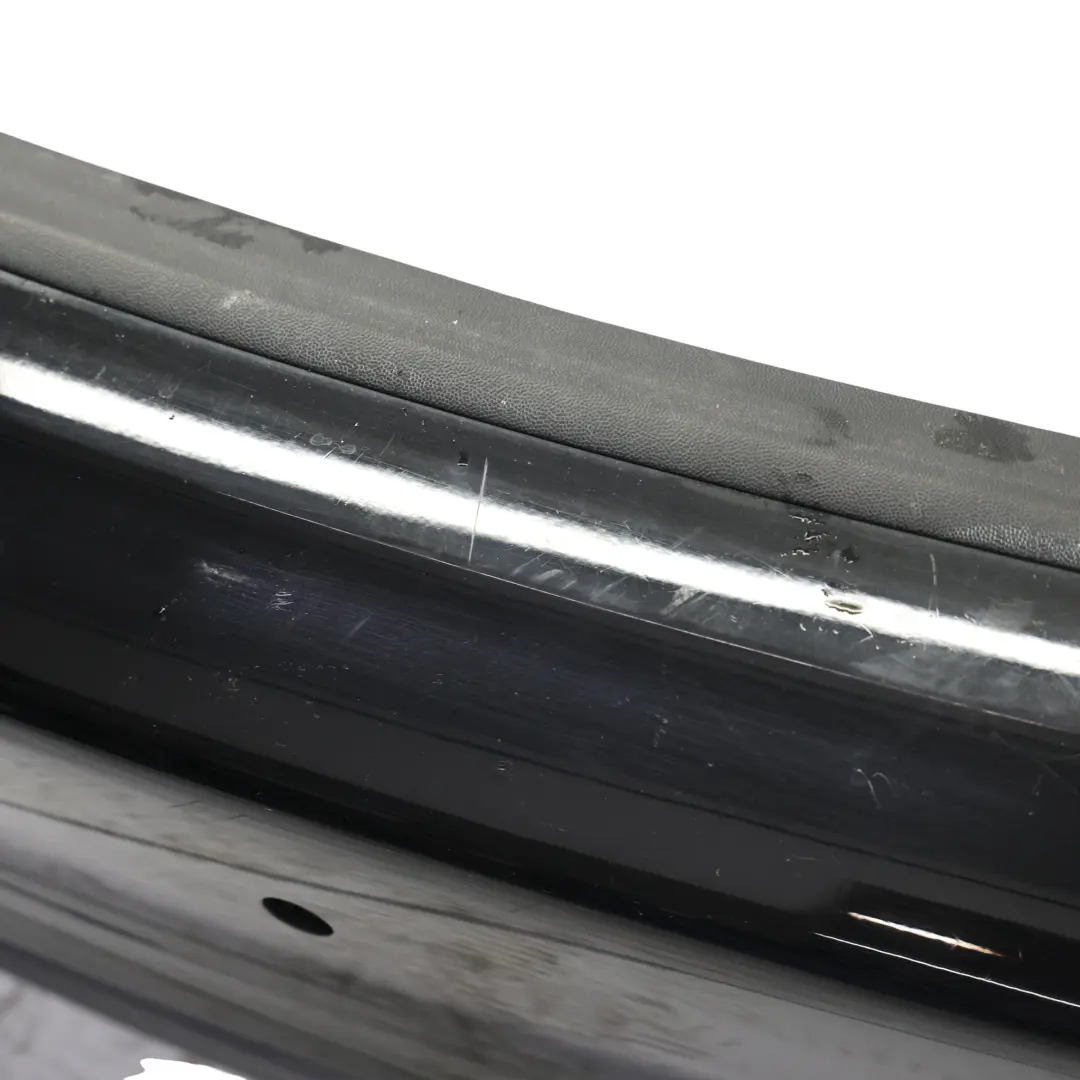 Zderzak Tylny Brilliant Black Czarny Metalik - Y9B do Audi A3 S3 8P o numerze 8P4807303J Audi A3 S3 8P Zderzak Tylny Brilliant Black Czarny Metalik - Y9B - SKU 8P4807303J-BBL - Numer Części 8P4807303J