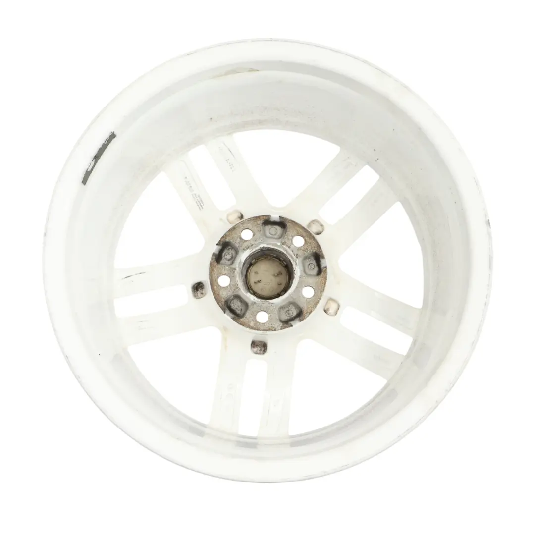 Jante en alliage léger argenté 18" 8,5J ET:29 pour Audi A5 8T à propos du numéro de pièce 8T0601025CC Audi A5 8T Jante en alliage léger argenté 18" 8,5J ET:29 - SKU 8T0601025CC-2 - Numéro de pièce 8T0601025CC