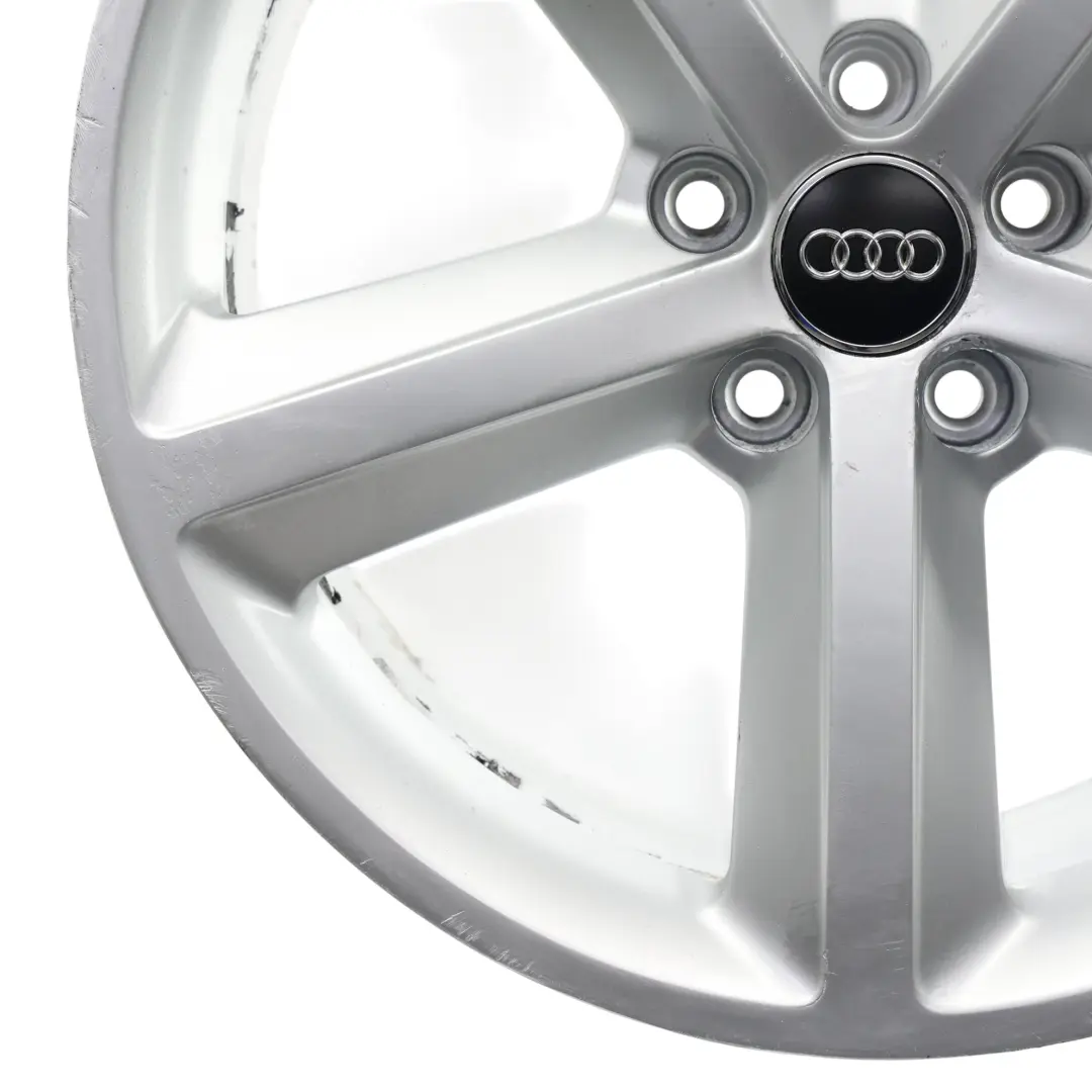 Jante En Alliage Argentée 18" 8,5J ET:29 Rayons Étoile pour Audi A5 8T à propos du numéro de pièce 8T0601025CG Audi A5 8T Jante En Alliage Argentée 18" 8,5J ET:29 Rayons Étoile - SKU 8T0601025CG - Numéro de pièce 8T0601025CG