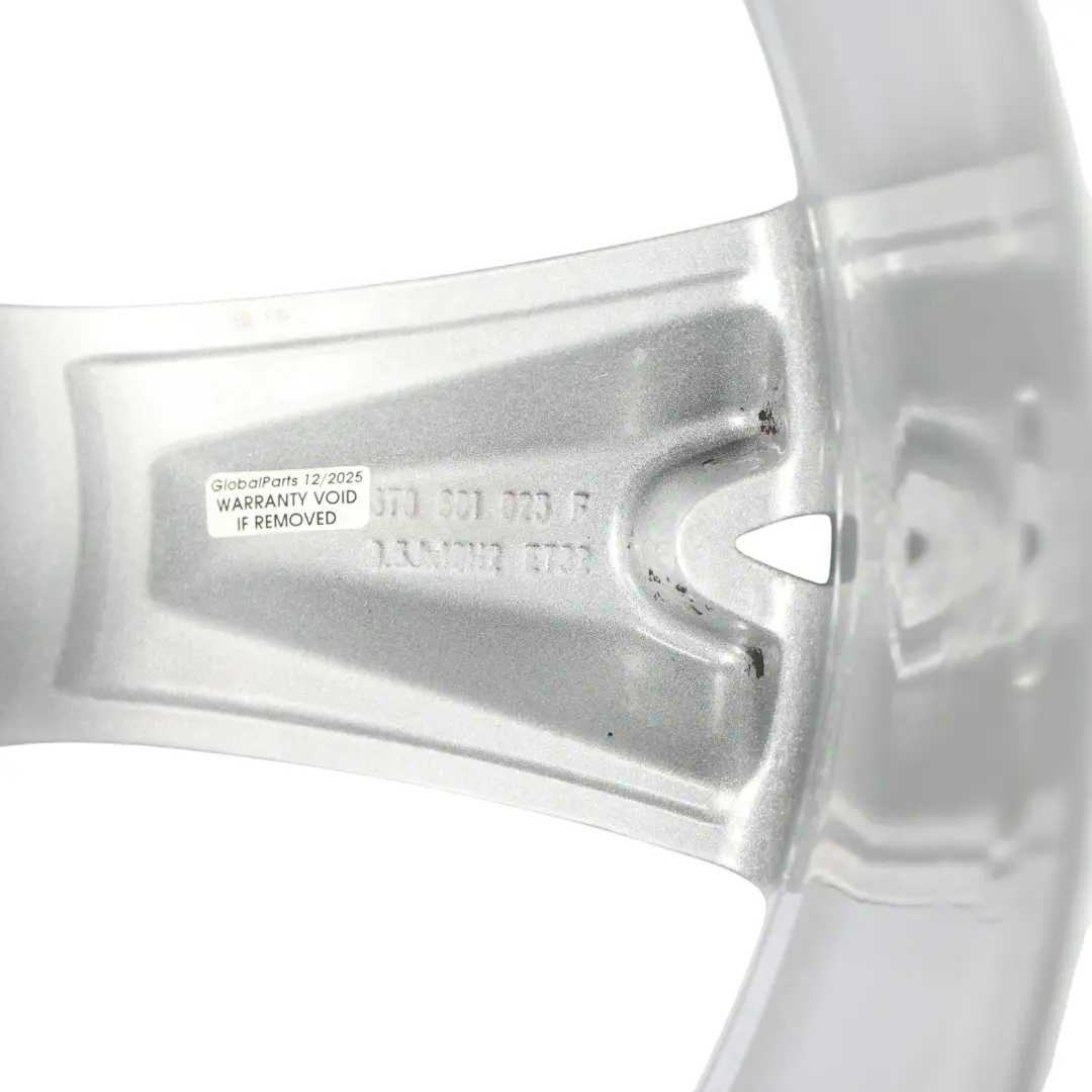 Llanta de aleación plateada 19" 8.5J ET:32 Estrella Spoke para Audi A5 8T con número de pieza 8T0601025F Audi A5 8T Llanta de aleación plateada 19" 8.5J ET:32 Estrella Spoke - SKU 8T0601025F-1 - Número de pieza 8T0601025F