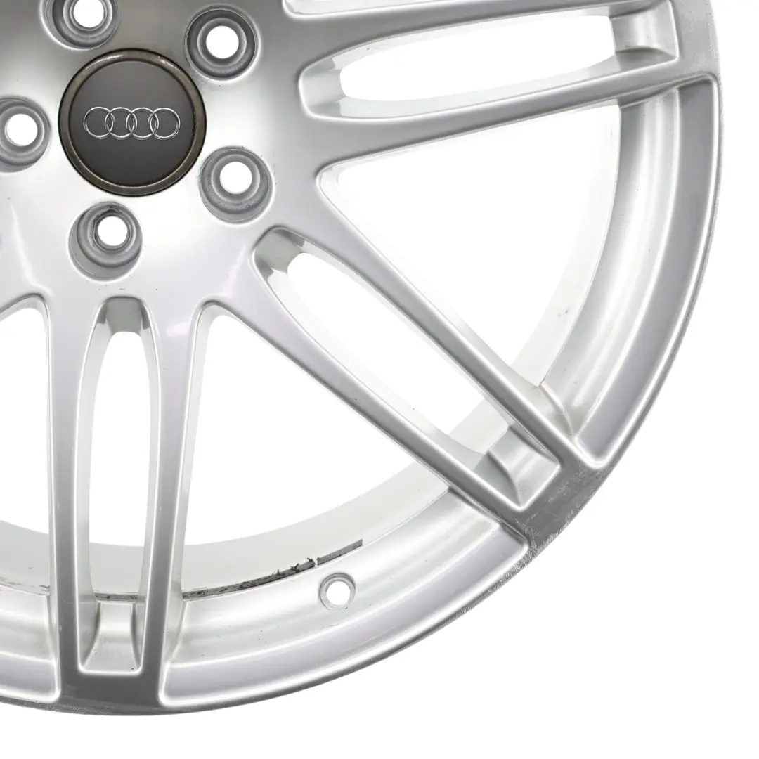 Jante En Alliage Argenté 20" 9J ET:29 pour Audi A5 8T à propos du numéro de pièce 8T0601025N Audi A5 8T Jante En Alliage Argenté 20" 9J ET:29 - SKU 8T0601025N-5 - Numéro de pièce 8T0601025N