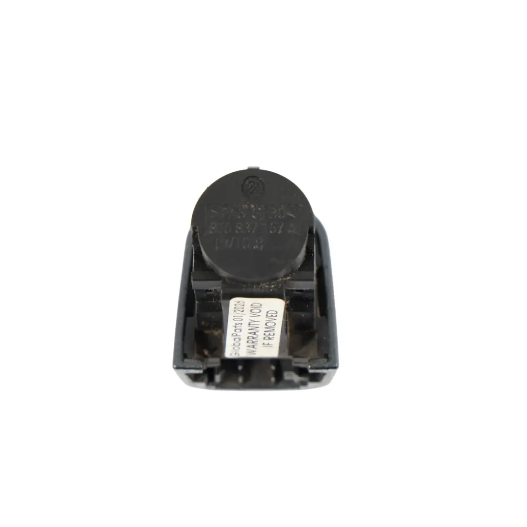 Audi A5 8T Tapa Manija Puerta Trasera Izquierda Gris Meteorito - Z7H - SKU 8T0837167A-MGR - Número de pieza 8T0837167A