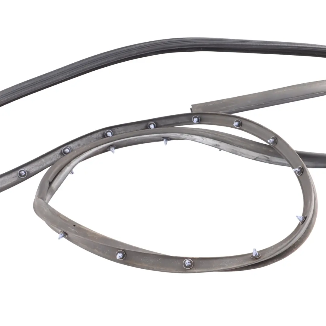 Door Seal Front Right O/S Outer Frame Rubber Gasket to Audi A5 8T Coupe with Part number 8T0837912F Audi A5 8T Coupe Door Seal Front Right O/S Outer Frame Rubber Gasket - SKU 8T0837912F - Part number 8T0837912F