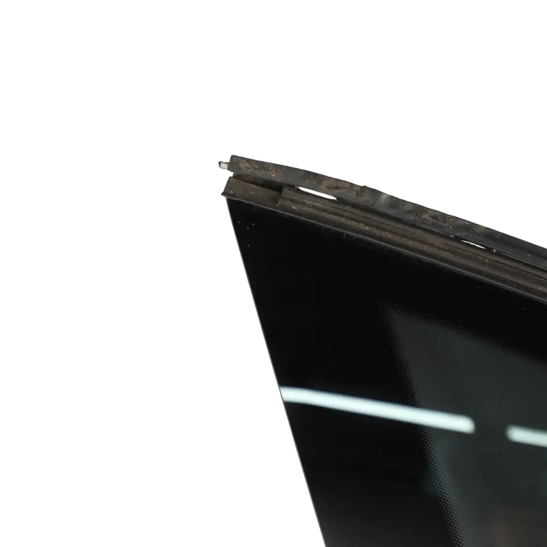 Sportback Hintere Seitenscheibe Festverglasung Links für Audi A5 8T mit Teilenummer 8T8845299K Audi A5 8T Sportback Hintere Seitenscheibe Festverglasung Links - SKU 8T8845299K - Teilenummer 8T8845299K