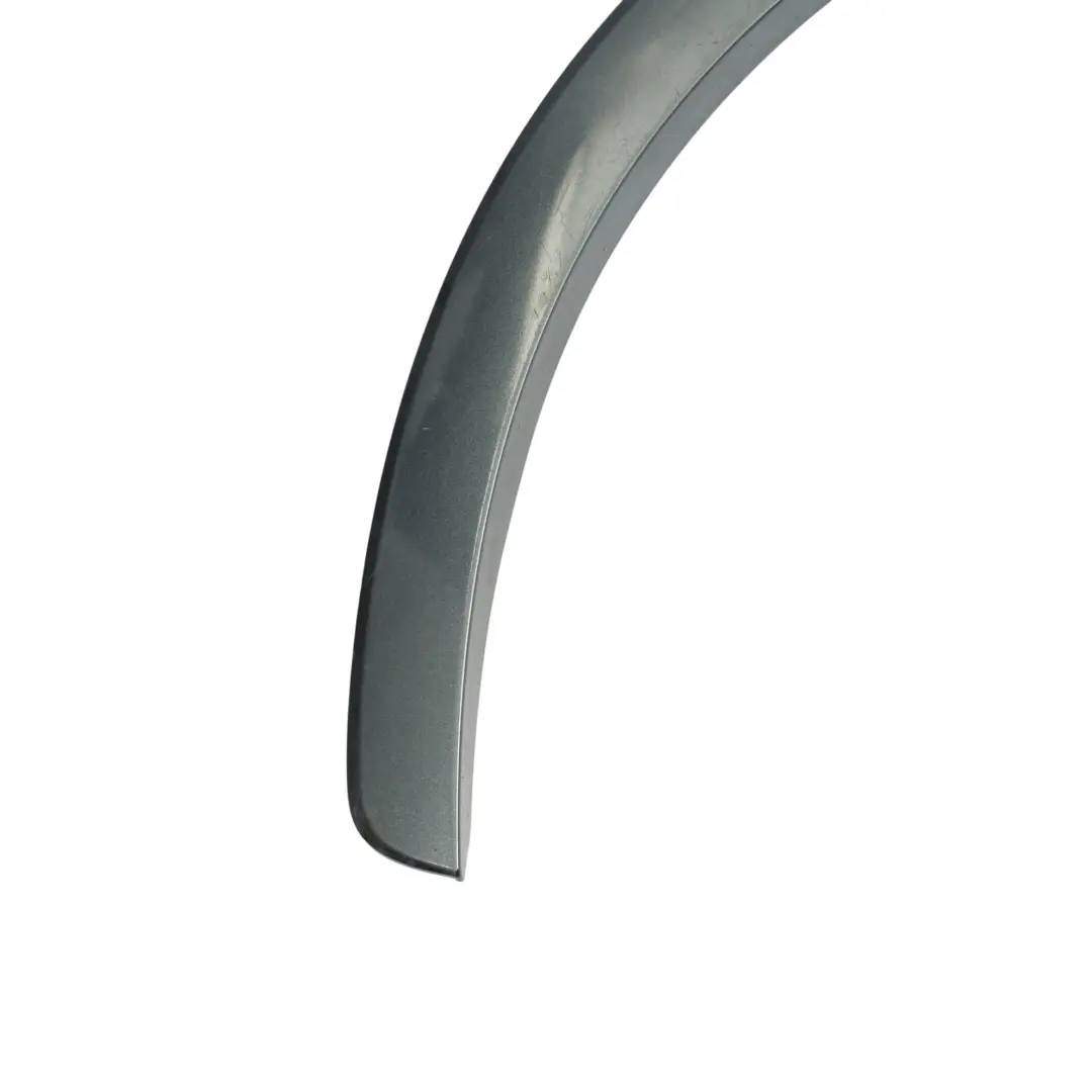 Garniture D'Aile Avant Gauche Gris Daytona - Z7S pour Audi Q3 8U à propos du numéro de pièce 8U0853717B Audi Q3 8U Garniture D'Aile Avant Gauche Gris Daytona - Z7S - SKU 8U0853717B - Numéro de pièce 8U0853717B